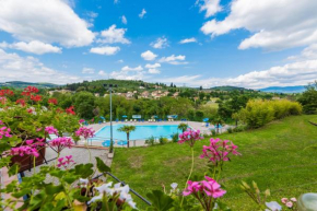 Отель Camping Village Il Poggetto   Троге